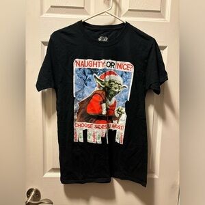 5/$25 Star Wars Christmas shirt‎